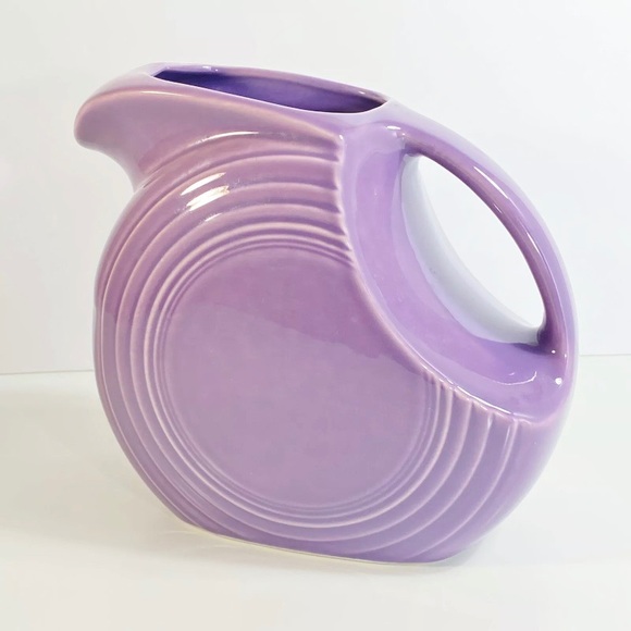 Fiestaware Lilac Purple Retired Large Disc Pitcher - Picture 4 of 5